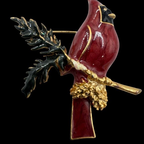 Vtg Cardinal Bird Gold-Toned Pin Brooch on Pine Branch Red & Green Enamel - Picture 5 of 9